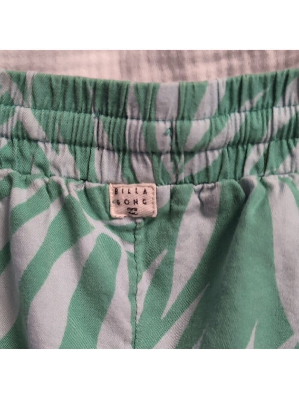 Billabong Mint Leaf Print Women's Cotton Shorts - Picture 5 of 8